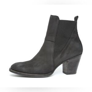 Paul Green | 'Jules' Black Leather Chelsea Ankle Boots
